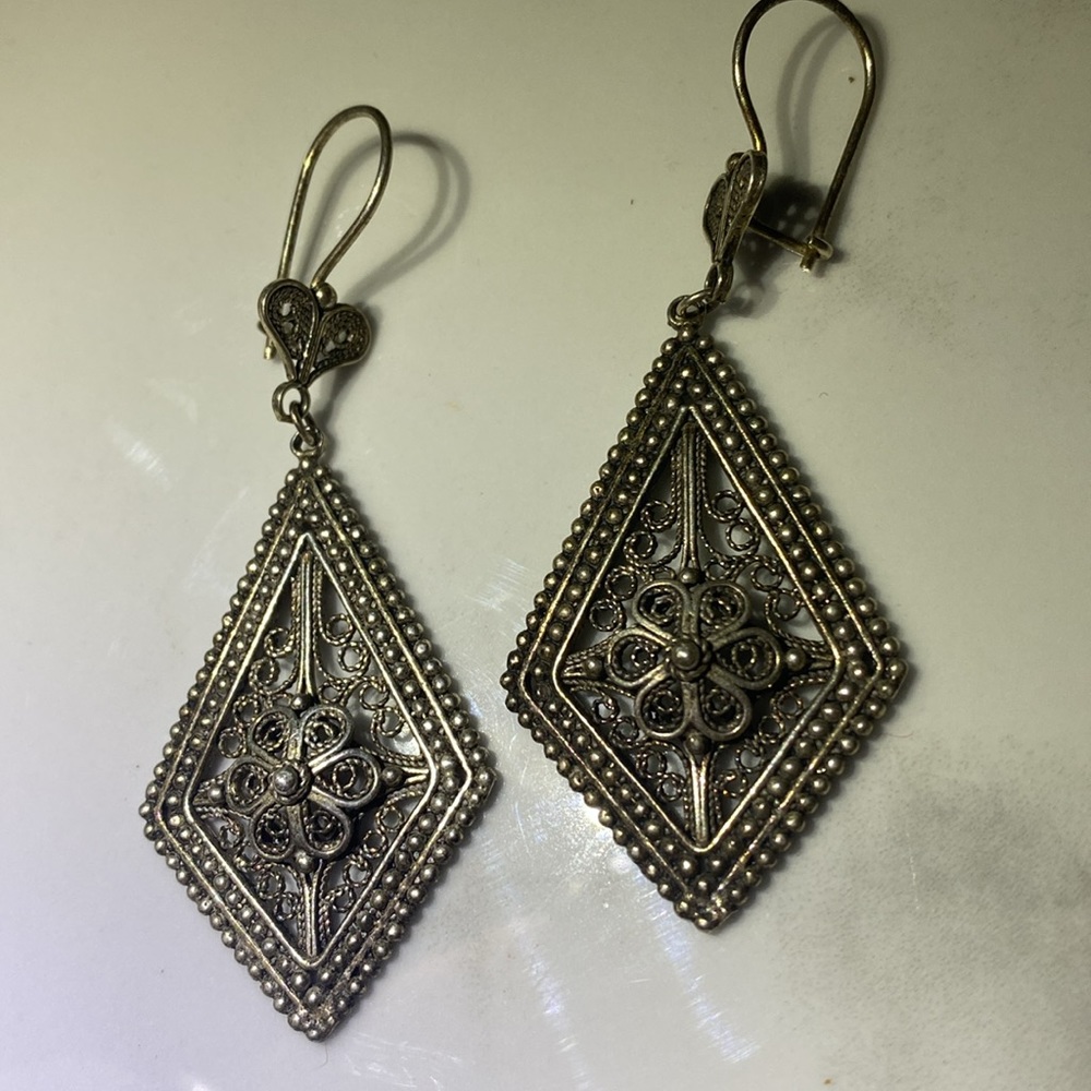 Silver filigree handmade drop earrings